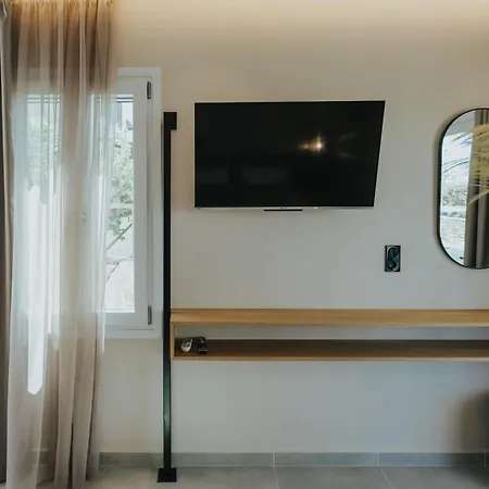 Veranda Apartment *